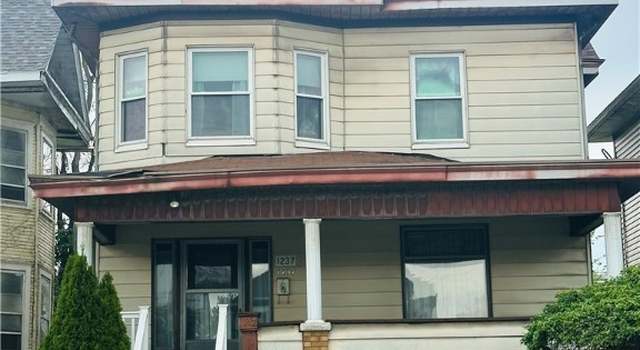 Photo of 1237 Maryland Ave, Steubenville, OH 43952