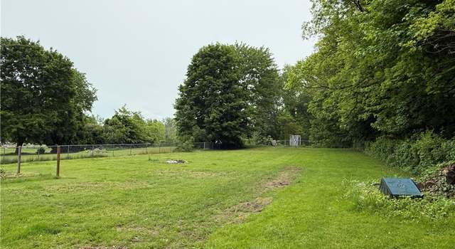 Photo of 7350 Center Rd, Saybrook, OH 44004