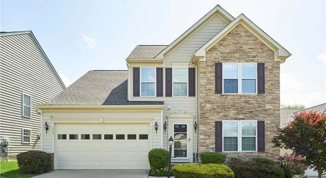 Photo of 933 Alder Run Way, Akron, OH 44333
