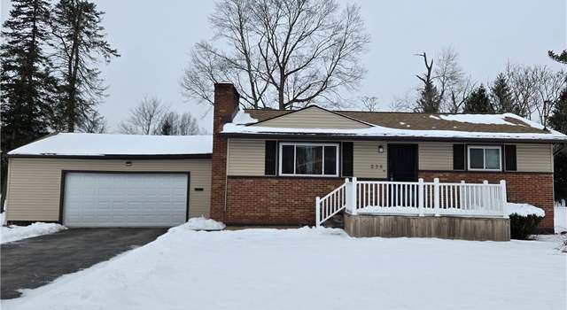 Photo of 236 Early Rd, Youngstown, OH 44505