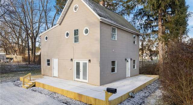 Photo of 5213 Ridge Ave SE, Canton, OH 44707