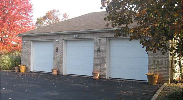 Photo of 1000 Southridge Dr, Salem, OH 44460