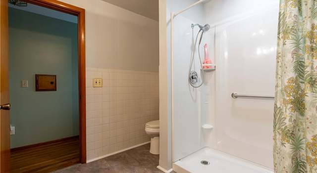 Photo of 1057 Dogwood Ave NE, North Canton, OH 44720