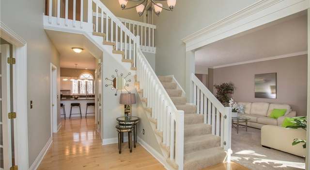 Photo of 4322 Prestwick Xing, Westlake, OH 44145