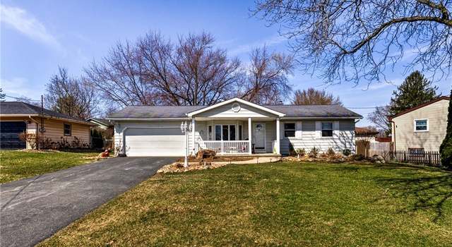 Photo of 4610 Warwick Dr, Canfield, OH 44406