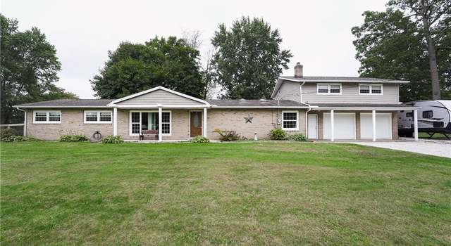 Photo of 1914 Eloise Cir NE, Hartville, OH 44632