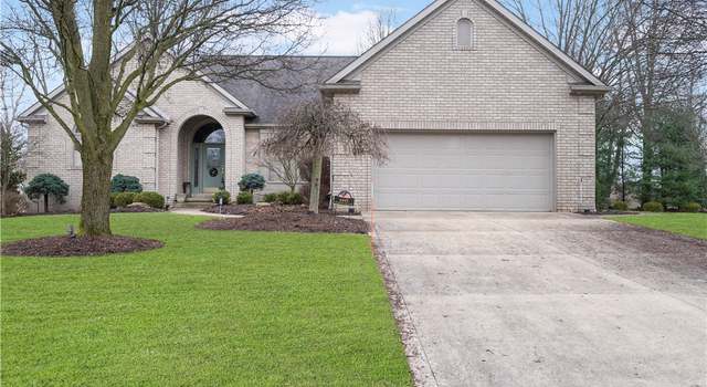 Photo of 6445 Dunwoody Cir NW, Canton, OH 44718
