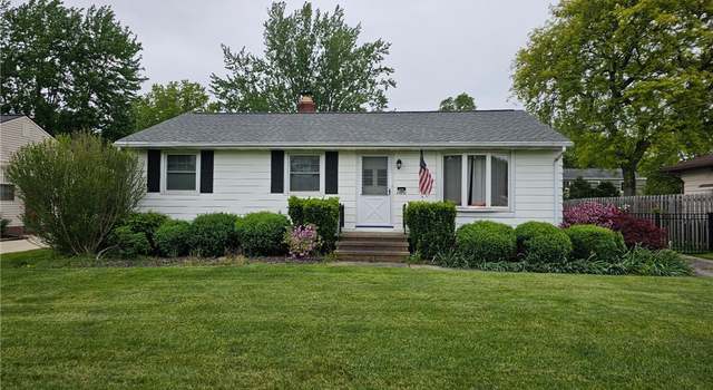 Photo of 24195 Rosita Ln, North Olmsted, OH 44070