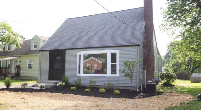 Photo of 6715 Paxton Rd, Youngstown, OH 44512
