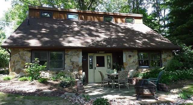 Photo of 890 Mill Rd, Ravenna, OH 44266