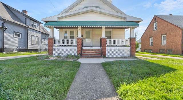 Photo of 883 E 237th St, Euclid, OH 44123