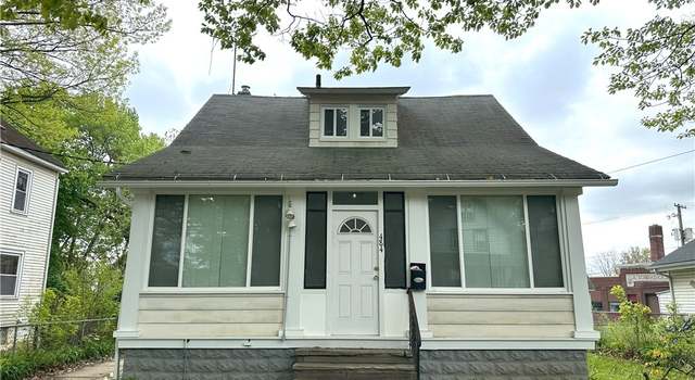 Photo of 484 Hammel St, Akron, OH 44306