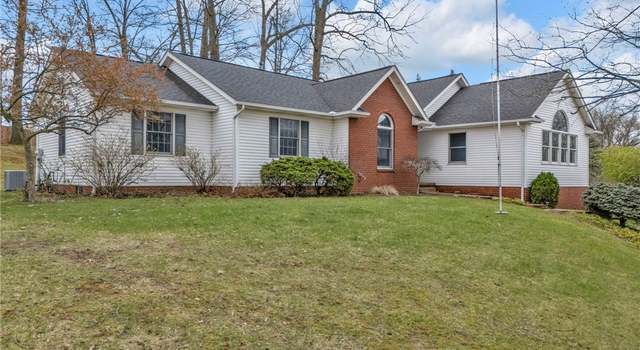 Photo of 134 Shore Line Ave NW, Canton, OH 44708