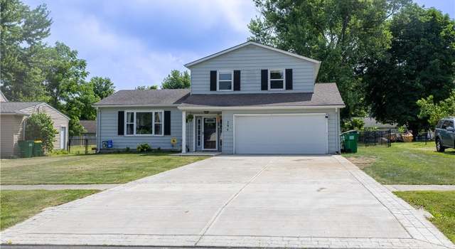 Photo of 204 Parkway Blvd, Madison, OH 44057