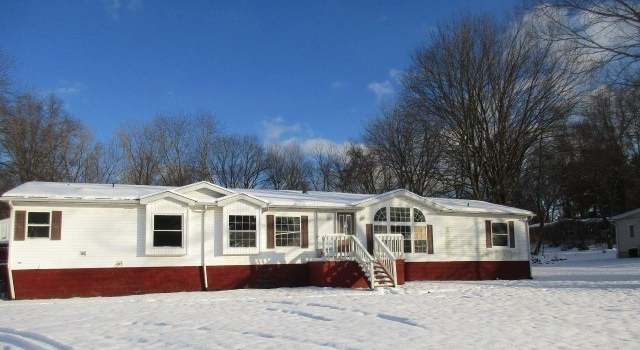 Photo of 512 Marietta Ave SE, Canton, OH 44707
