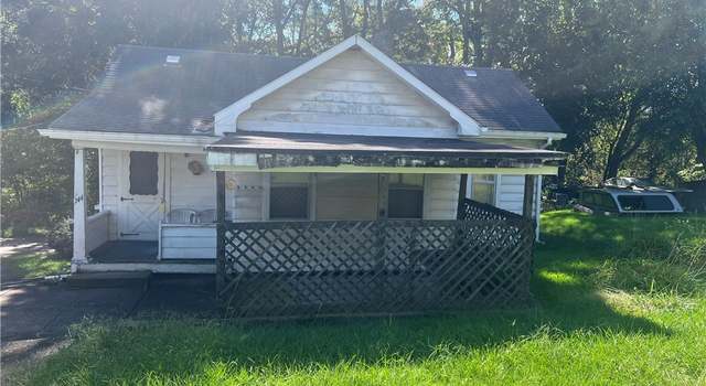 Photo of 144 Franklin St, Weirton, WV 26062