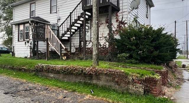 Photo of 822 Marion Ave SW, Canton, OH 44707
