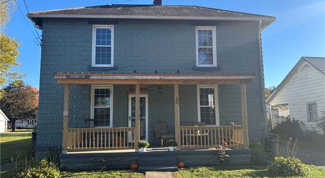 Photo of 48 W 7th St, Dresden, OH 43821