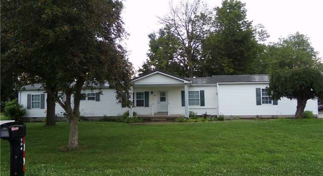 Photo of 308 S Saint Clairsville Rd SW, Port Washington, OH 43837