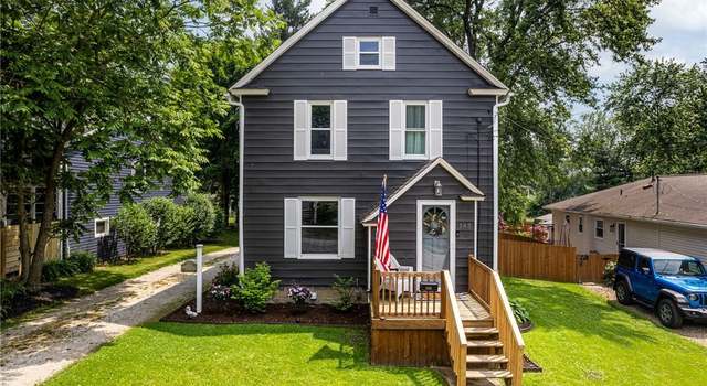 Photo of 145 W North St, Wadsworth, OH 44281