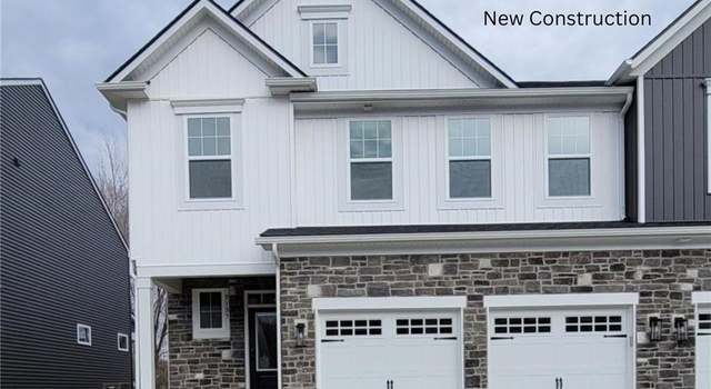 Photo of 9135 Ledge View Ter, Broadview Heights, OH 44147