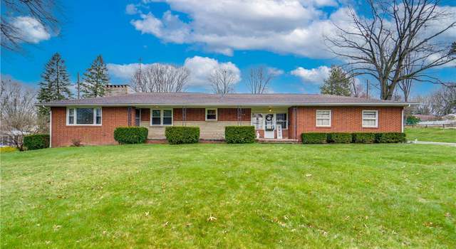 Photo of 3817 Bellwood Dr NW, Canton, OH 44708