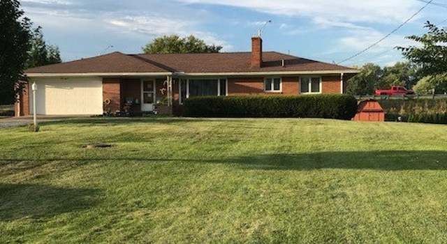Photo of 311 SW Commercial Ave, New Philadelphia, OH 44663