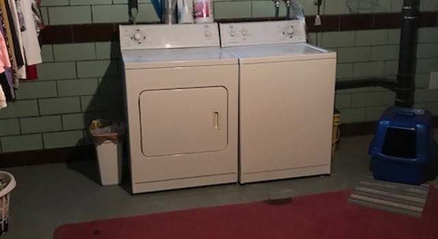 Photo of 311 SW Commercial Ave, New Philadelphia, OH 44663