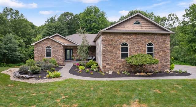 Photo of 8029 Parks Ave NE, Alliance, OH 44601