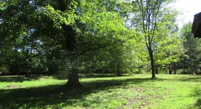 Photo of 549 E Pine Lake Rd, Salem, OH 44460