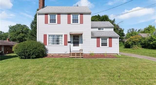 Photo of 3213 Frazer Ave NW, Canton, OH 44709