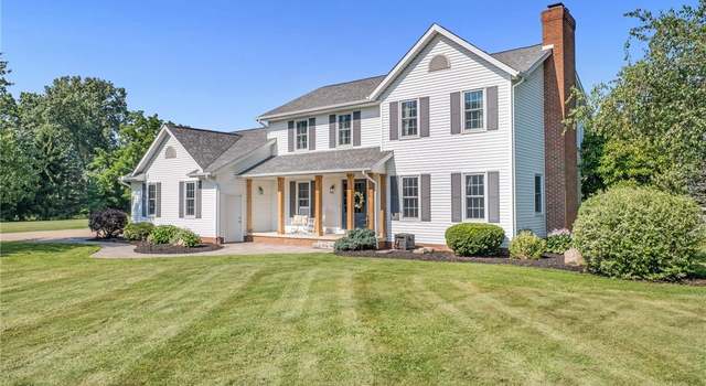 Photo of 5859 Pigeon Run Rd SW, Navarre, OH 44662