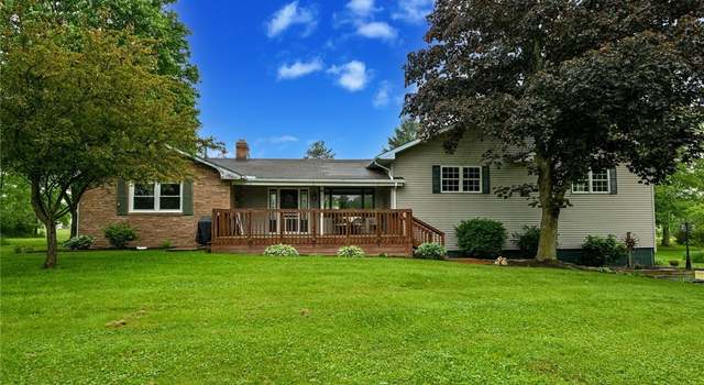 Photo of 11611 Beeson St NE, Alliance, OH 44601