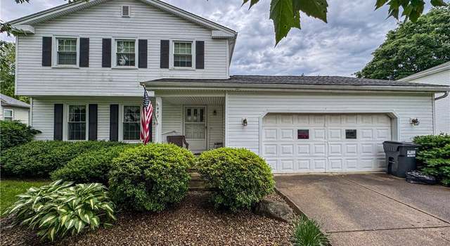 Photo of 453 Gardenview Dr, Youngstown, OH 44512