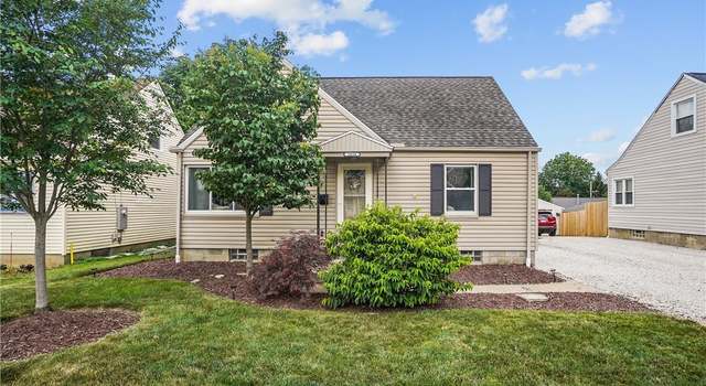 Photo of 2834 10th St, Cuyahoga Falls, OH 44221