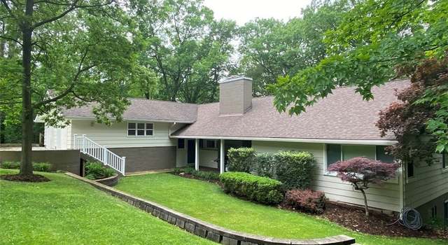 Photo of 336 River Rd, Hinckley, OH 44233