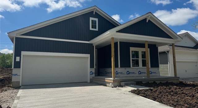 Photo of 585 Wyleswood Dr, Berea, OH 44017