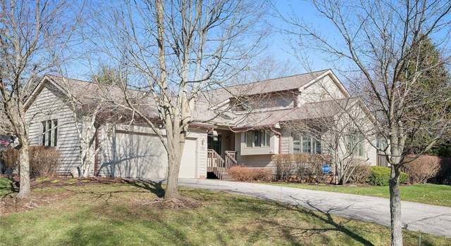 Photo of 132 Signal Hl, Chagrin Falls, OH 44023