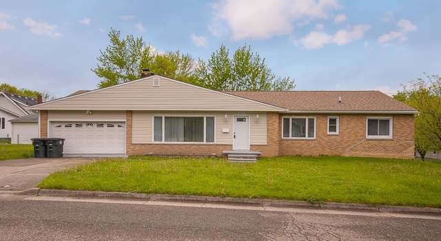 Photo of 902 Diana Ave, Akron, OH 44307