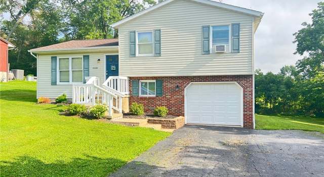 Photo of 35328 Salmar Dr, Salem, OH 44460