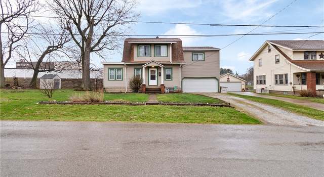 Photo of 132 24th St SE, Massillon, OH 44646