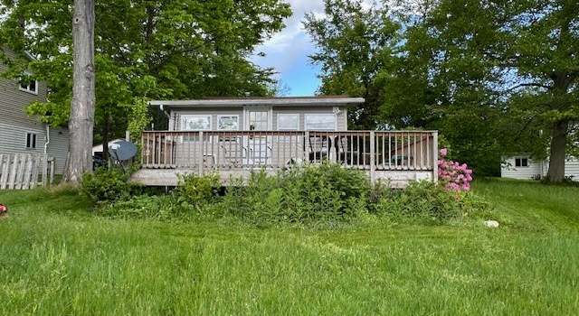Photo of 26253 Wildwood Dr, Beloit, OH 44609