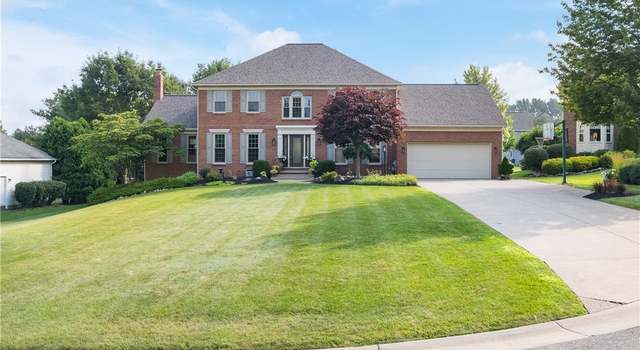 Photo of 2785 Chalford Cir NW, North Canton, OH 44720