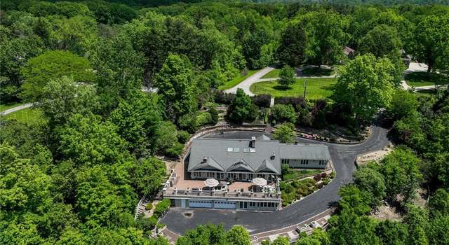 Photo of 4240 Giles Rd, Moreland Hills, OH 44022