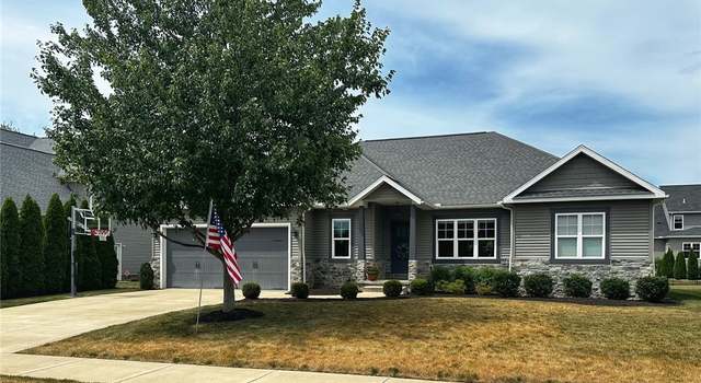 Photo of 1051 Laurel Green Dr NE, North Canton, OH 44720