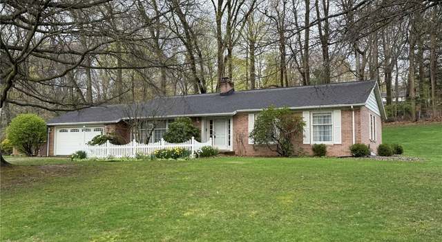 Photo of 2476 Willow Brook Dr NW, Dover, OH 44622