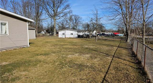 Photo of 35324 Elm Rd, Grafton, OH 44044