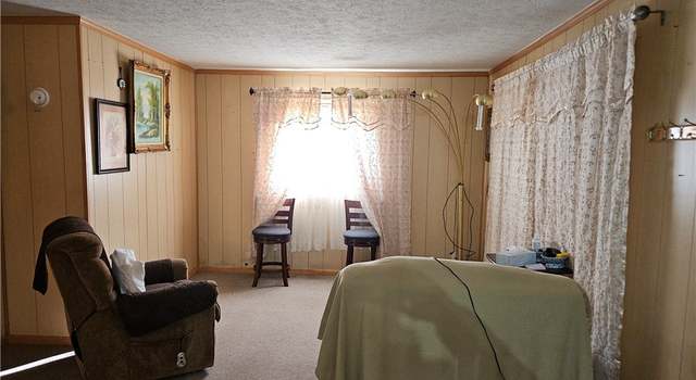 Photo of 35324 Elm Rd, Grafton, OH 44044