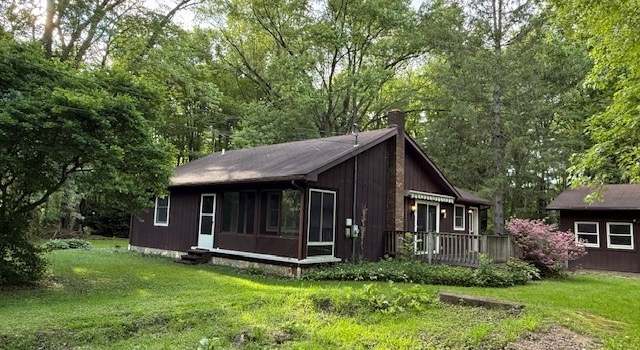 Photo of 4784 Bate St, Newton Falls, OH 44444