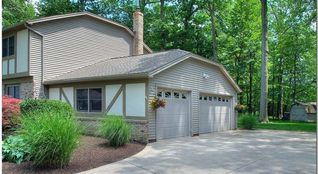 Photo of 3195 Creekside Dr, Westlake, OH 44145